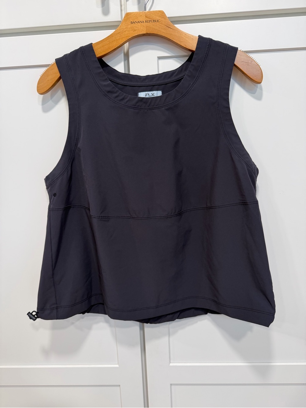 Women's Dark Grey Sleeveless Performance Tank